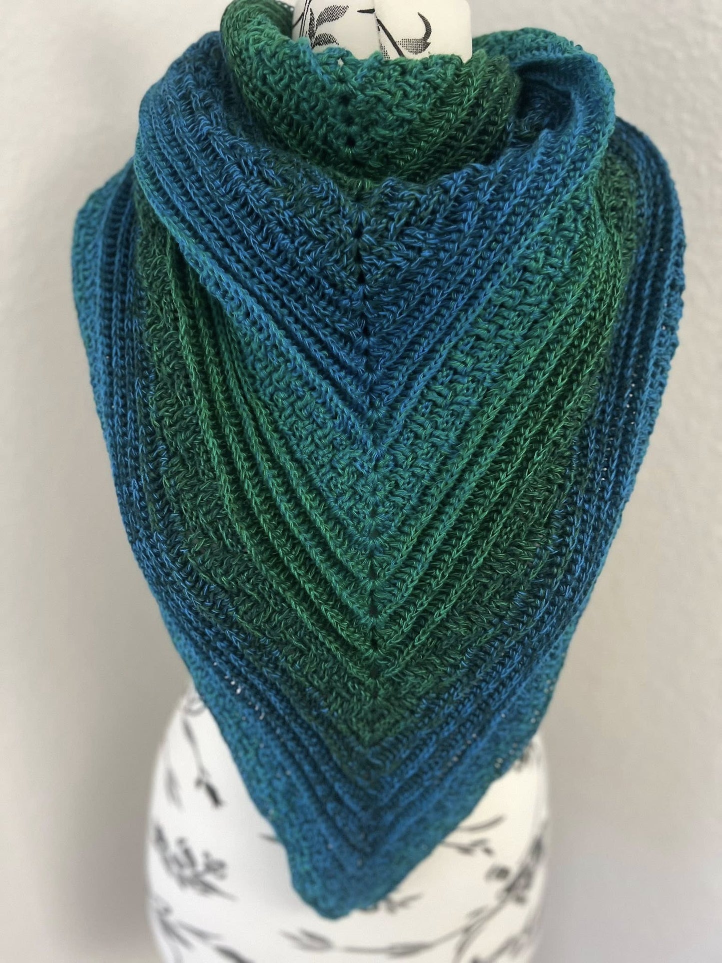 Kreuzweise Häkelanleitungen - Fadenkreuz Bobbel Shop